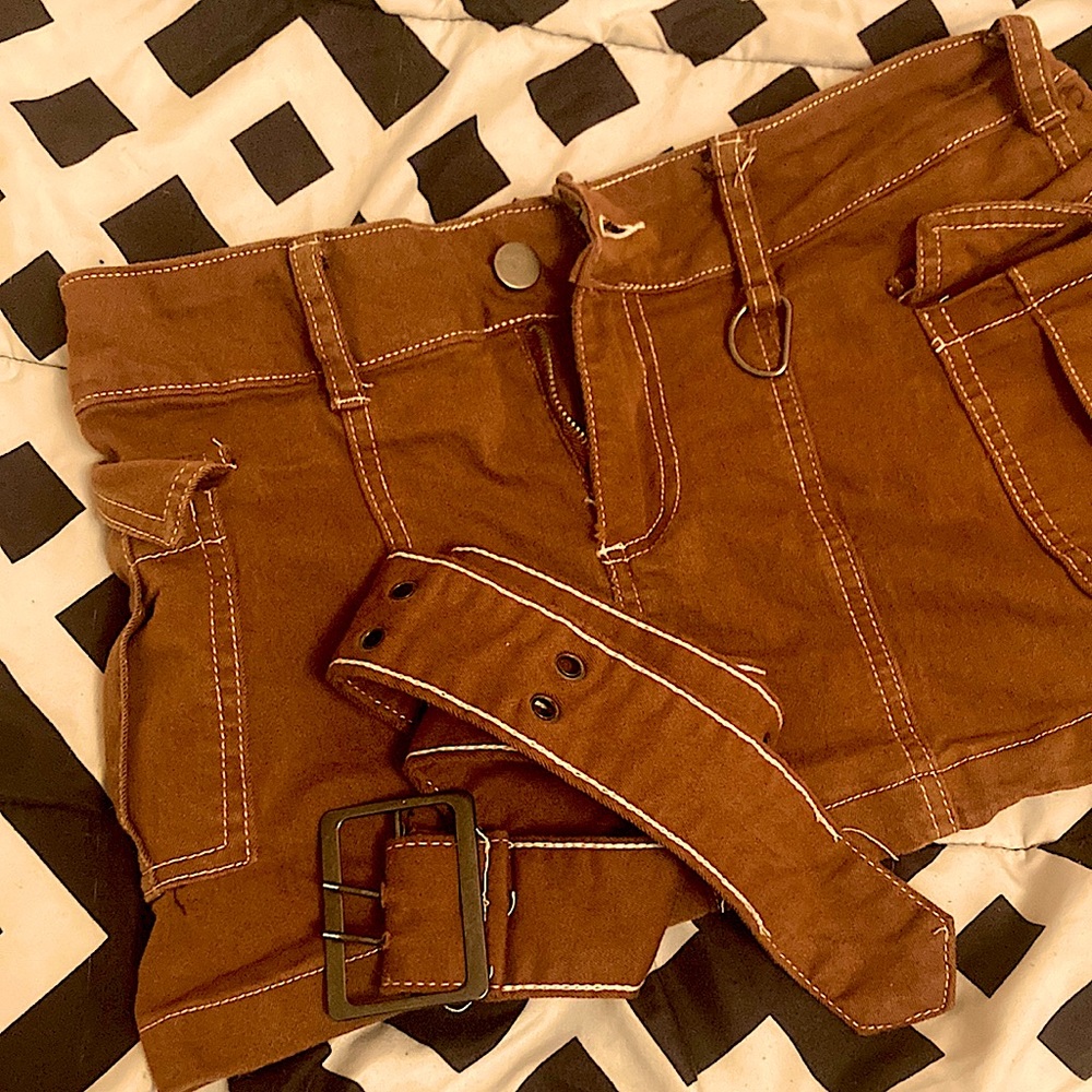 •Brown mini skirt by Kréamy 🤎•